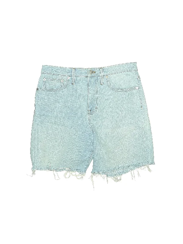 Mid-Rise Denim Shorts in Light Wash