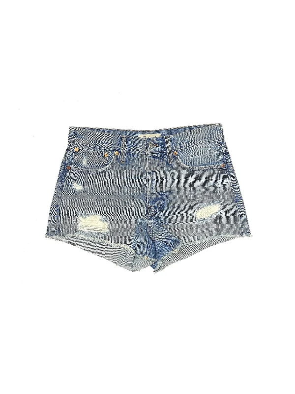 Mid-Rise Denim Shorts in Medium Wash